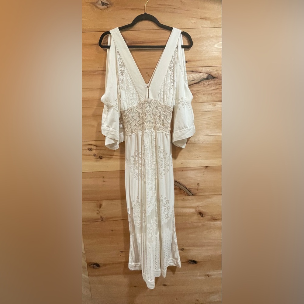 Elegant Off-White Farm Rio Solana Dress Size S - Picture 3 of 16
